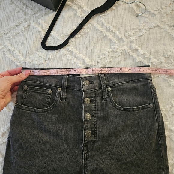 MADEWELL Cali Demi-Boot Jeans in Bellspring Wash Button-Front Edition 28 - Picture 5 of 9